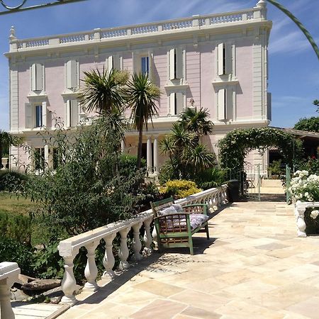 Chateau La Roque Margaux Hotel Servian Exterior photo