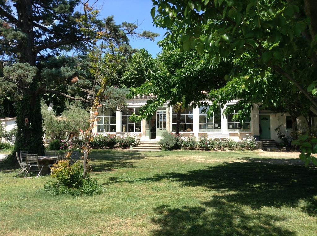 Chateau La Roque Margaux Hotel Servian Exterior photo